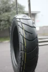 E4-Aproved Scooter Tire 90/90-10 ISO9001 Factory Tube Tyre 6PR TL For Two Wheels Motorcycle OEM Option-J660